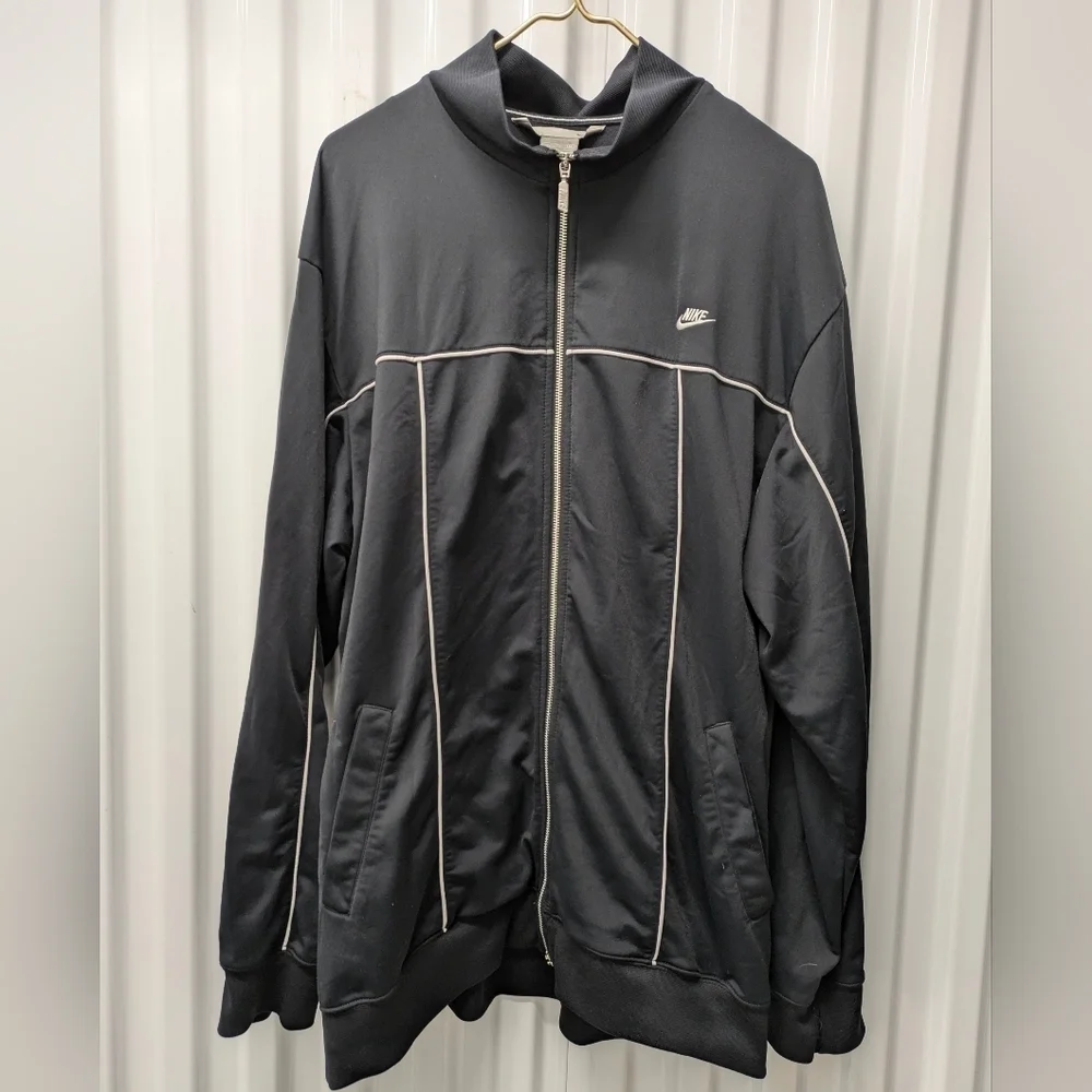 Nike Men's Dark Gray Track Jacket